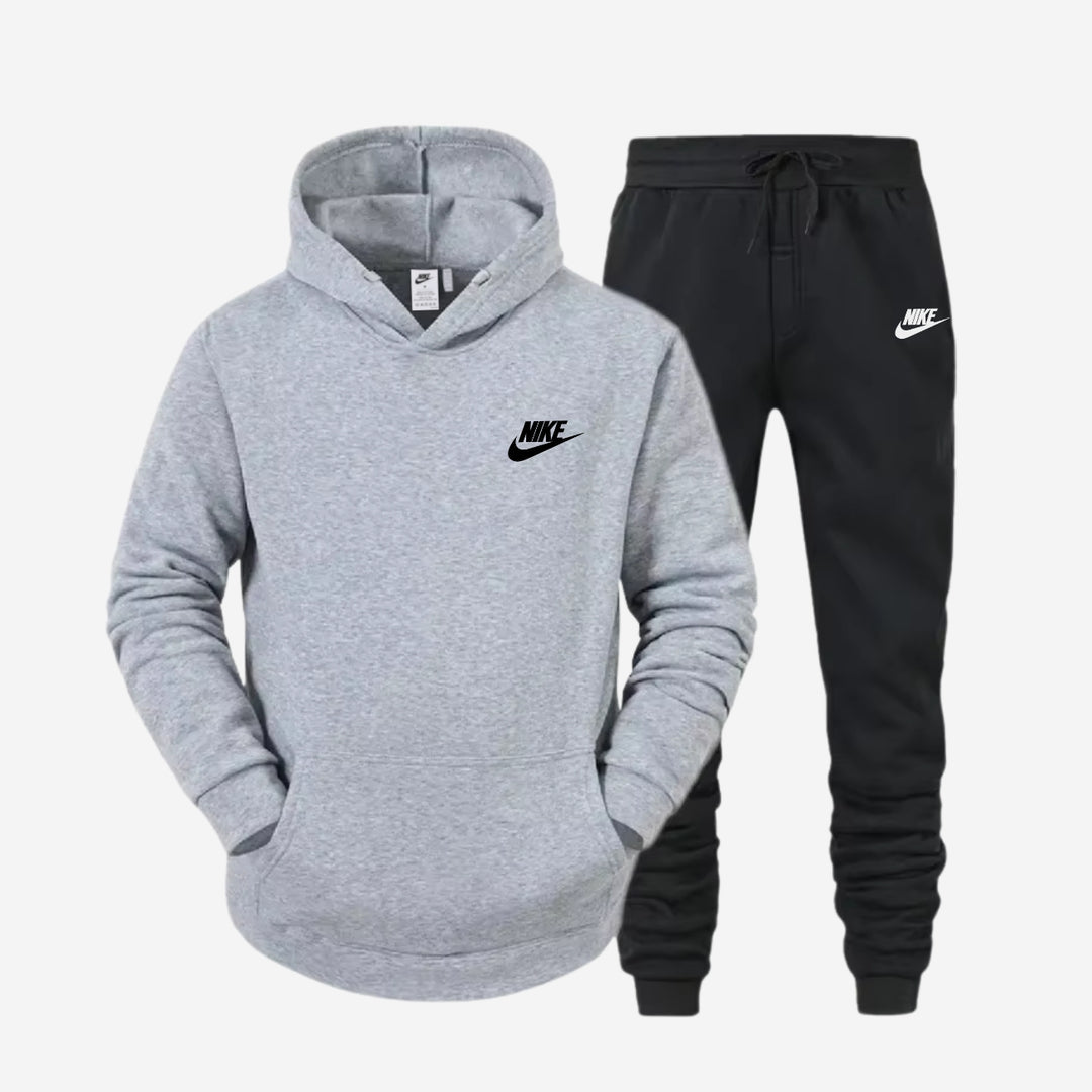 Streetwear-set med Huvtröja och Joggingbyxor - LAGERRÖJNINGSPRIS